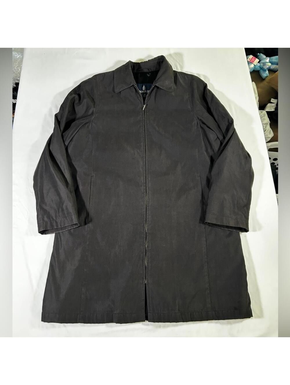 London Fog Jacket Men's Size MEDIUM Black Front Zip Fall